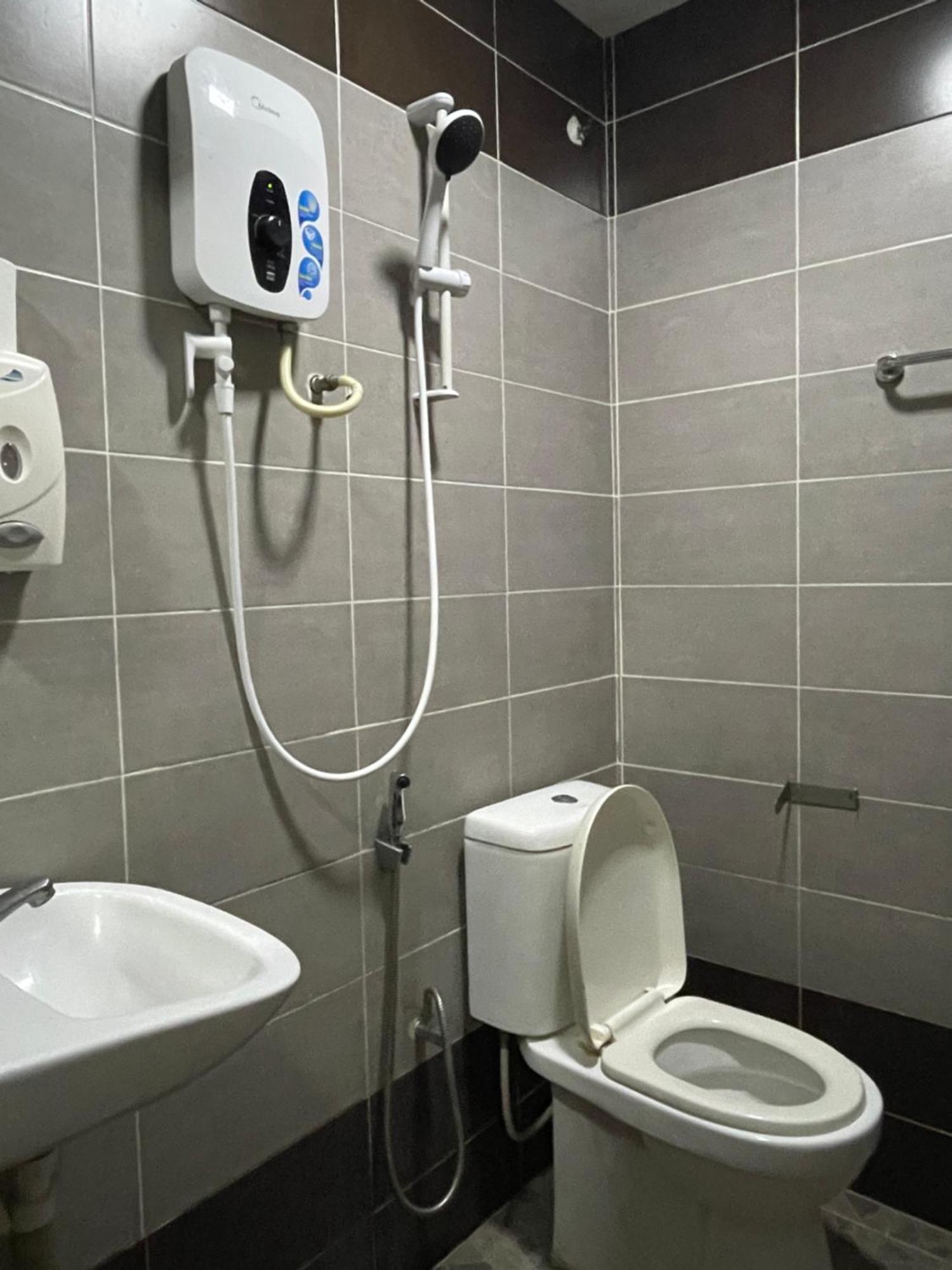 Hotel Rim Global Subang Subang Jaya Exterior foto