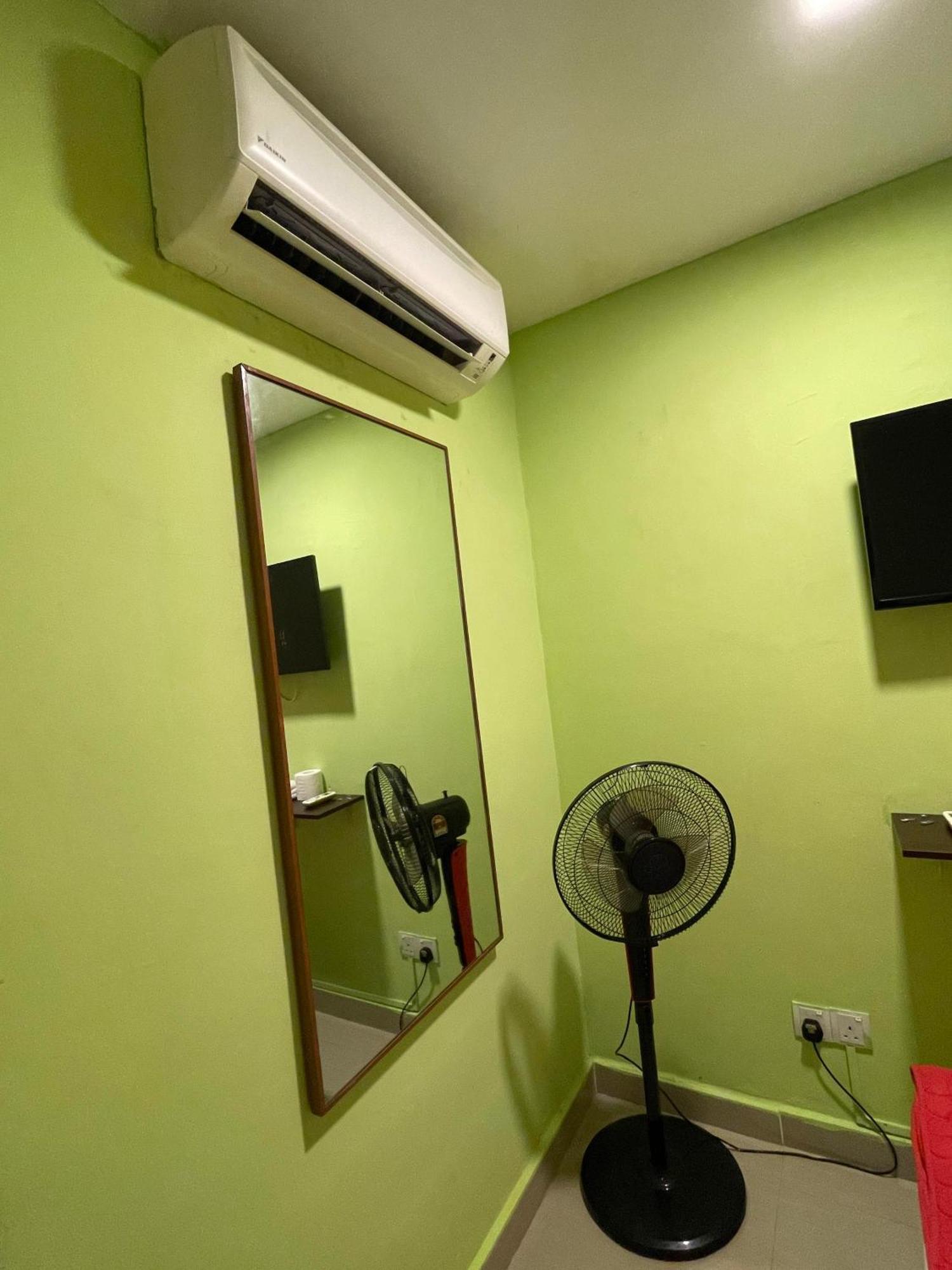 Hotel Rim Global Subang Subang Jaya Exterior foto